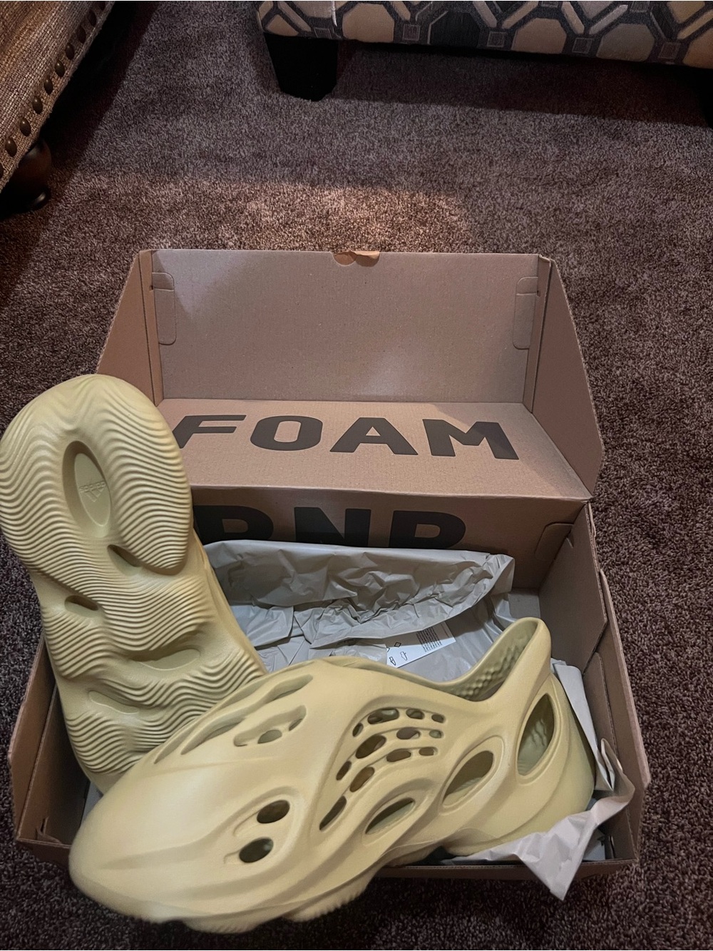 Yeezy Foam Runner sulfur